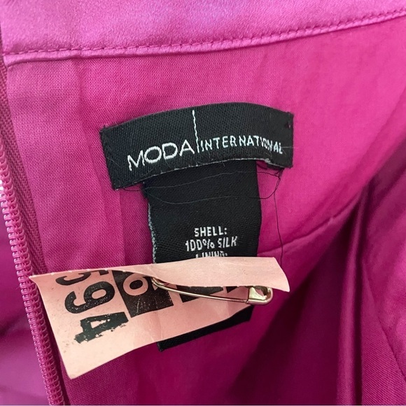 Moda International Pink 100% Silk Party Dress Halter Barbie Fit & Flare Size 2 - Picture 4 of 17